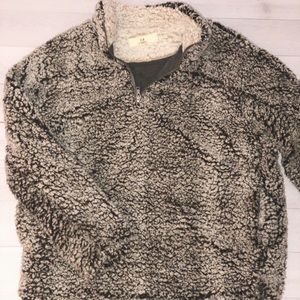 Size Small Fuzzy Sherpa Zip Up Jacket